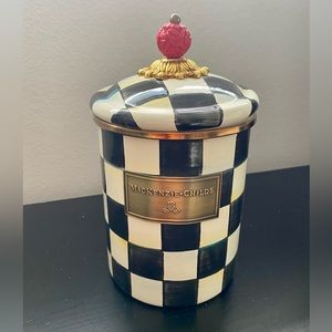 Mackenzie-Child’s
Courtly Check Enamel canister LARGE, MEDIUM & SMALL